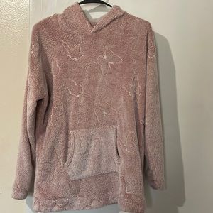 Brand; Derek Heart Size; Medium Color; Light Pink